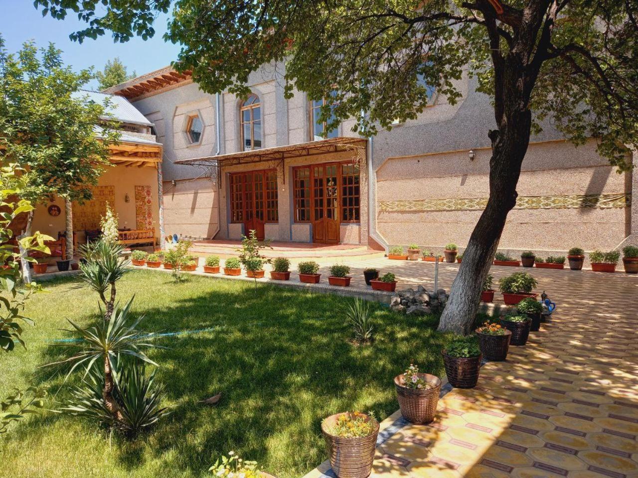 Guest House Ikathouse Marghilon Exterior foto
