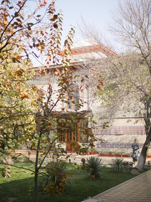Guest House Ikathouse Marghilon Exterior foto